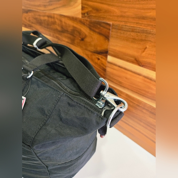 Kipling Bag Tote Black Travel Isaac NEW X Large Removable Strap Trolley Sleeve